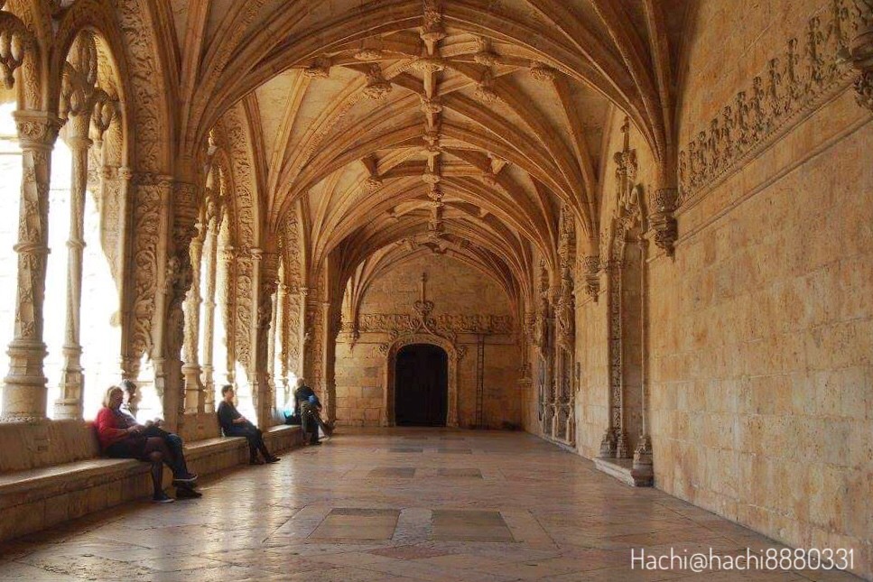 ジェロニモス修道院の回廊